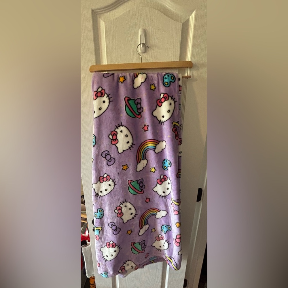 Hello Kitty Purple Blanket